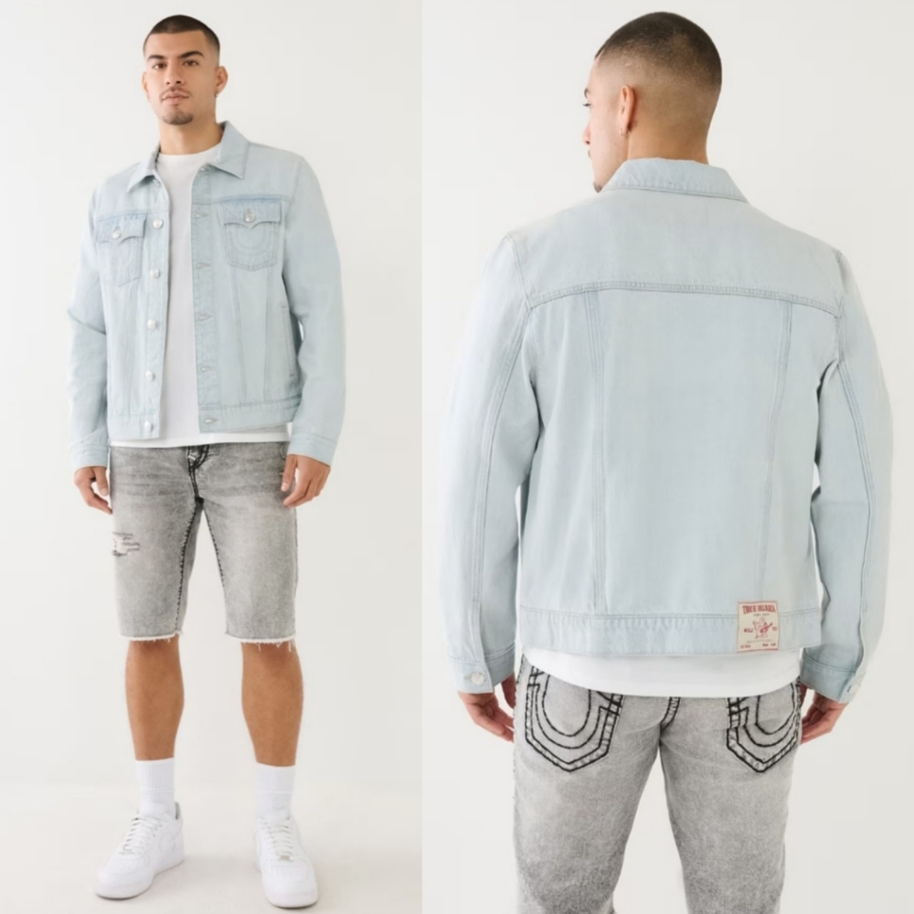NWT True Religion "Jesse SN Trucker Jacket" Light Wash Blue Denim | Men's Size M